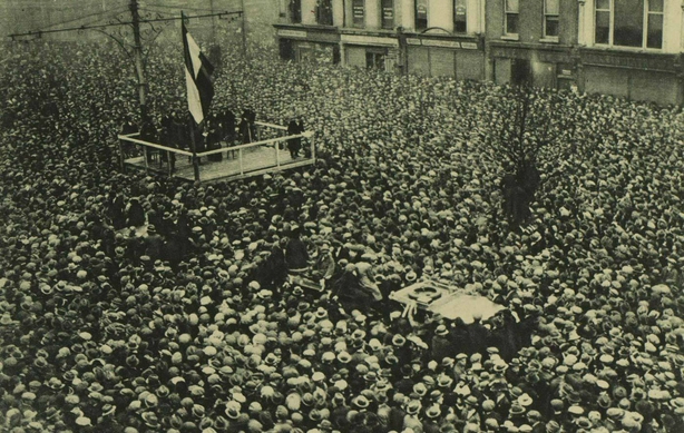 A view of de Valera's rally in Dublin Photo: Illustrated London News [London, England], 18 February 1922