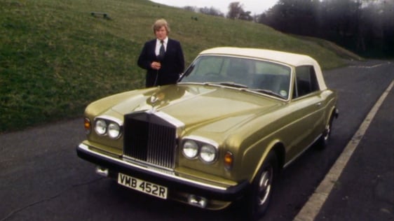 Derek Davis with the new Rolls Royce Corniche in Dublin's Phoenix Park, 1977.