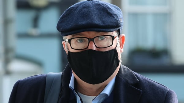 Former solicitor Michael Lynn arriving at the Criminal Courts of Justice this morning (Photo: RollingNews.ie)