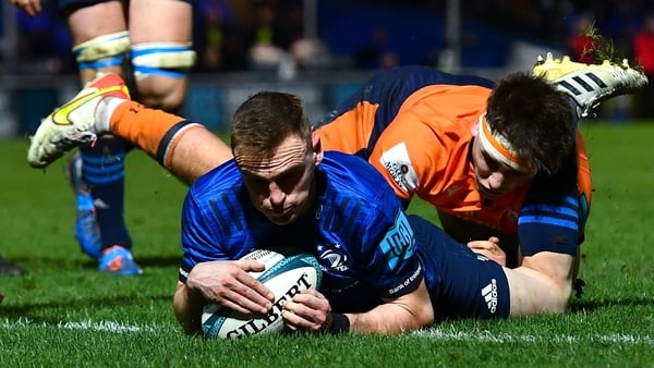 Nick McCarthy dives over to score Leinster's second try