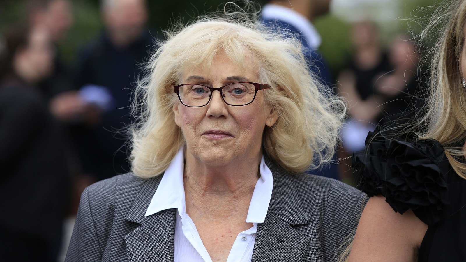 On The Buses star Anna Karen dies in London house fire(02)