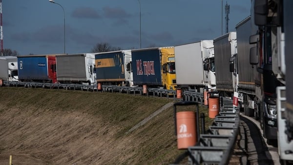 Lorries queue to cross from Ukraine to Poland. Photo: Wojtek Jargilo/EPA