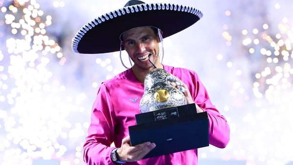 Rafael Nadal continued his unbeaten start to 2022