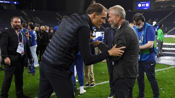 Thomas Tuchel (L) and Roman Abramovich pictured together after Chelsea beat Man City in last year's Champions League final