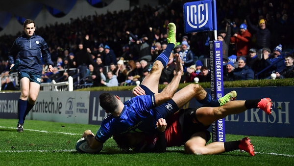 Leaders Leinster take on Benetton in Treviso on Saturday afternoon