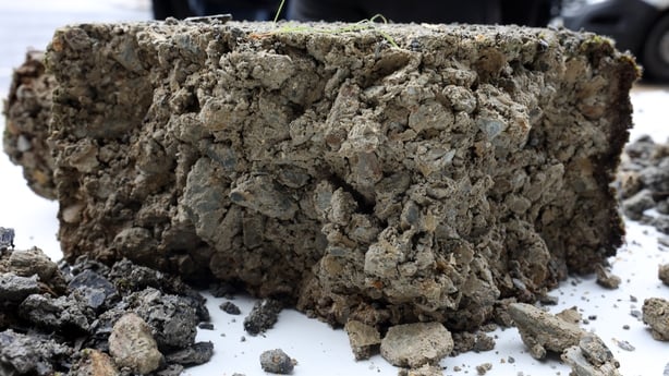 Mica block