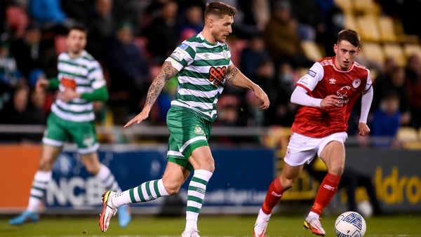 St Patrick's Athletic could find themselves chasing Shamrock Rovers if tonight's game doesn't go their way