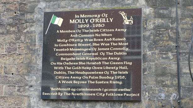 The memorial plaque to Molly O'Reilly at 44 Lower Gardiner Street, Dublin.
