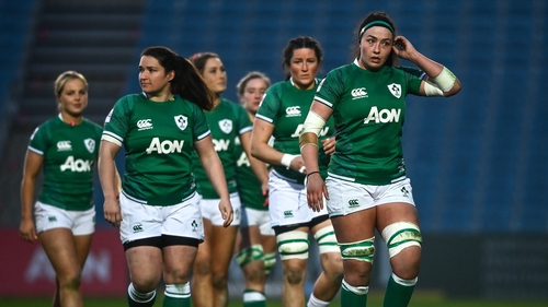 Ireland face a France side that have won 20 of their last 21 championship games at home