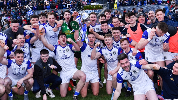 The Cavan team celebrate with the Division 4 title