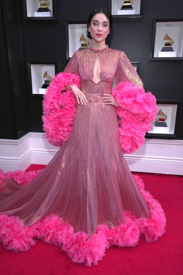 Pops of pink and punky details dominated the Grammys red carpet