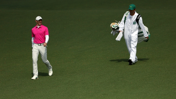 Rory McIlroy looking pretty in pink during his second round