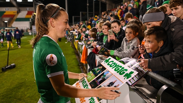 Katie McCabe mingles with young Ireland fans at Tallaght Stadium