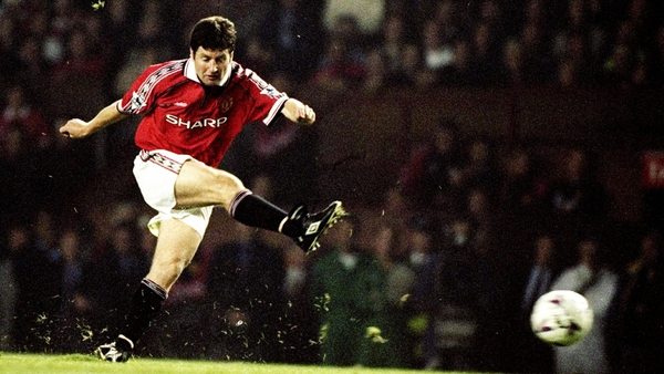 Denis Irwin in action for Manchester United back in 1998