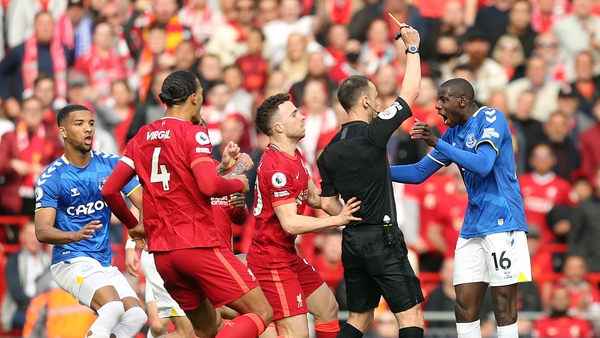 Everton are unhappy with the officiating