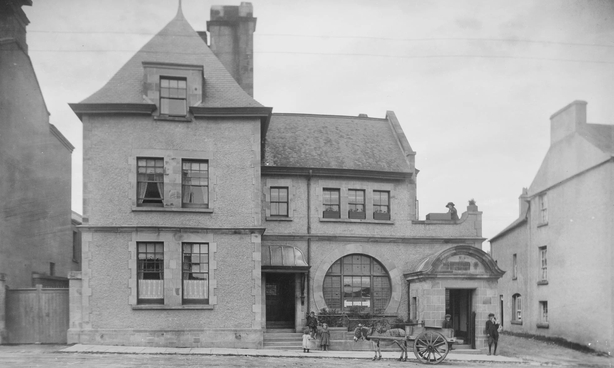 Northern bank, Mohill, Co. Leitrim Photo: Photo: National Library of Ireland, EAS_4038