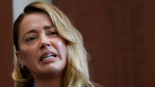 Amber Heard tearfully tells the court about the first time Johnny Depp allegedly hit her, 4 May