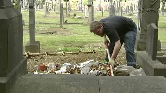 Glasnevin Cemetery clean up project gets underway in 2007.