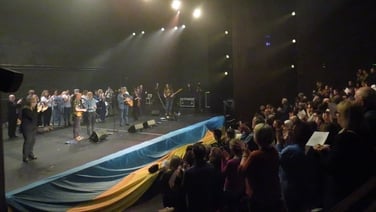 Kila play live for Solidarity at The Abbey Theatre