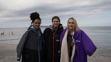 Interview with Conversations with Friends stars Jemima Kirke and Sasha Lane