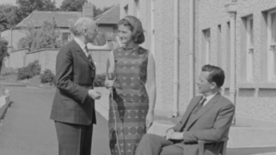 JC Pritchard and Gordon Foster with RTÉ reporter Anne Binchy (1962)
