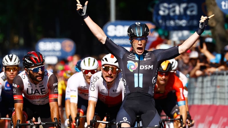 Alberto Dainese delivers first home Giro stage win