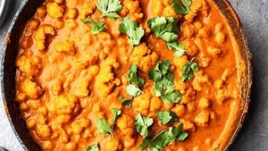 Vegetarian curries with an option to add meat if you wish!