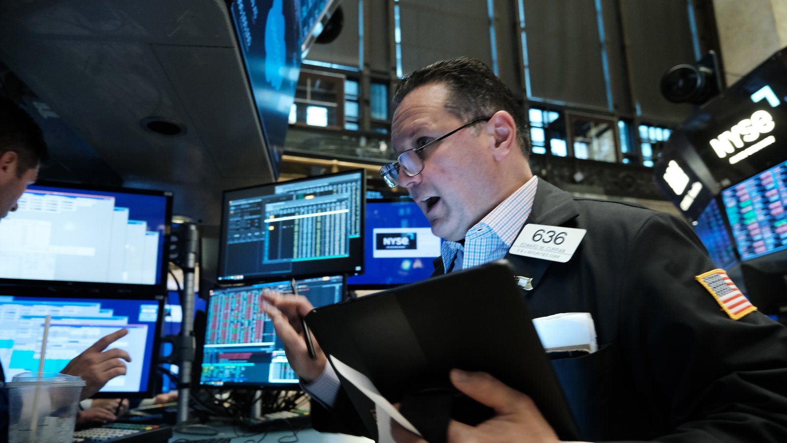 Wall Street bounces back after global stocks rout