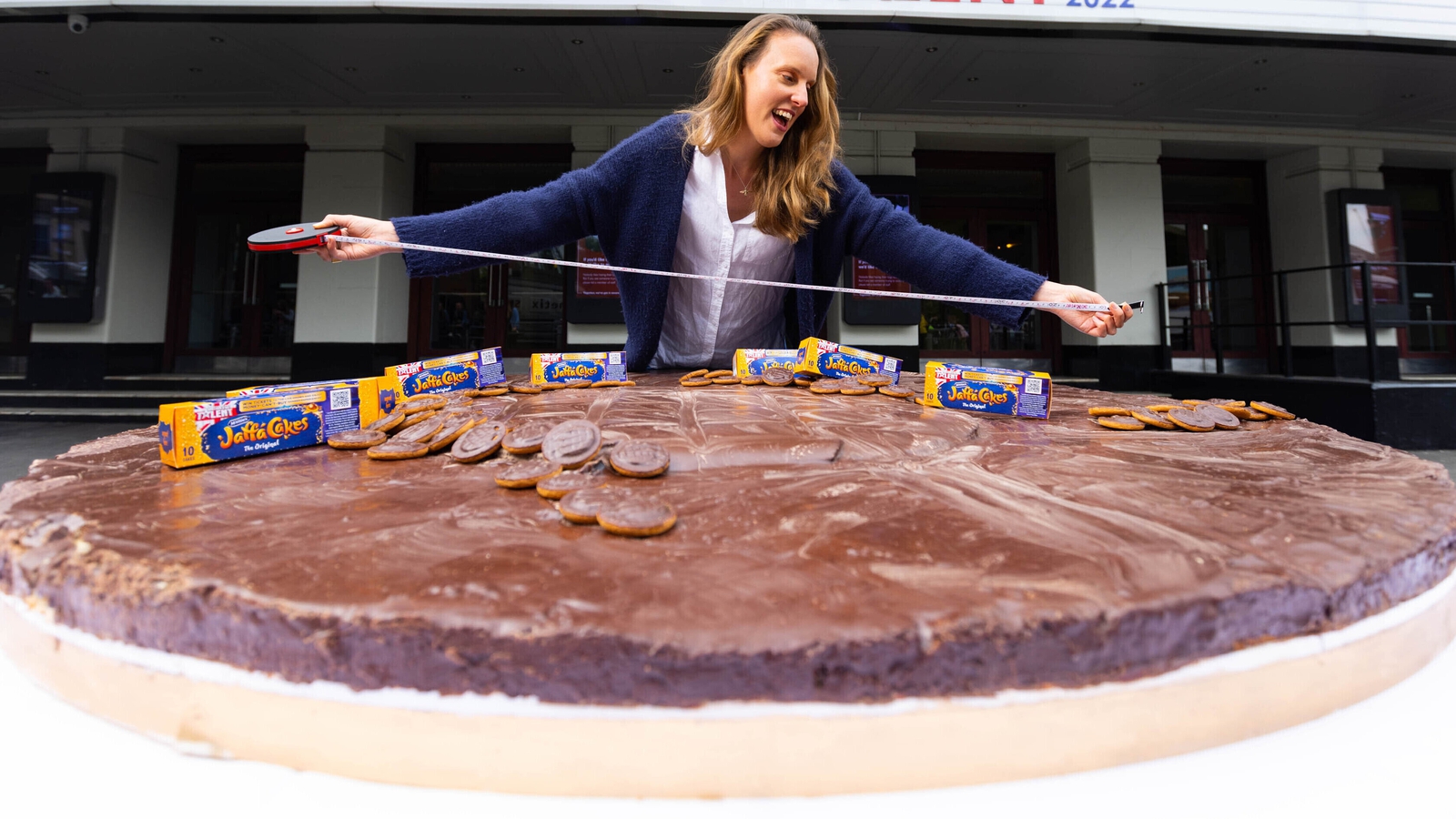 Fairy's Giant Cake Sculpture Smashes Guinness World Record | LBBOnline