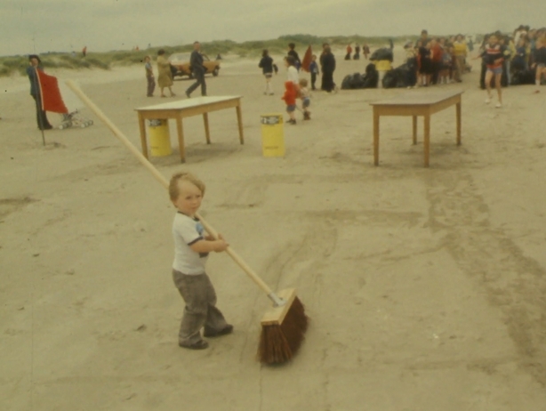 Cleaning up Dollymount Strand (1977)