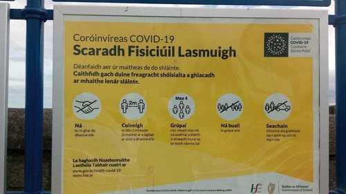 Gach cúigiú gearán a fuair an Coimisinéir Teanga bainteach le cúrsaí Covid-19