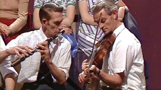 Flute player Peter Horan and fiddler Fred Finn in 1977
