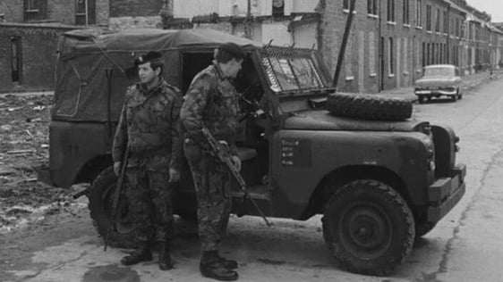 British soldiers, Belfast (1972)