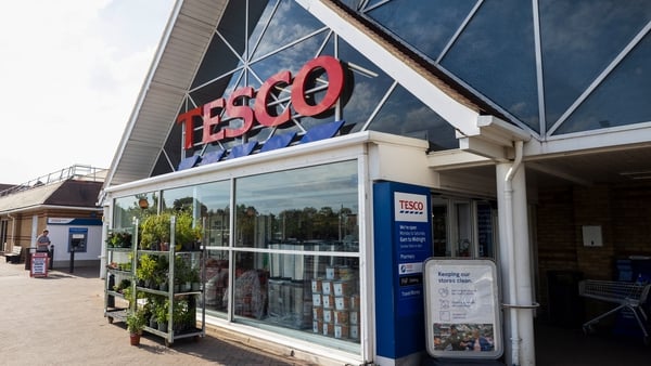 Tesco said it was maintaining its full-year profit guidance despite reporting a fall in UK and Irish sales in its latest quarter