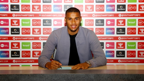 Southampton have completed the signing of goalkeeper Gavin Bazunu