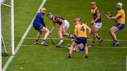 Conor McDonald McDonald's effort went the wrong side of the left post