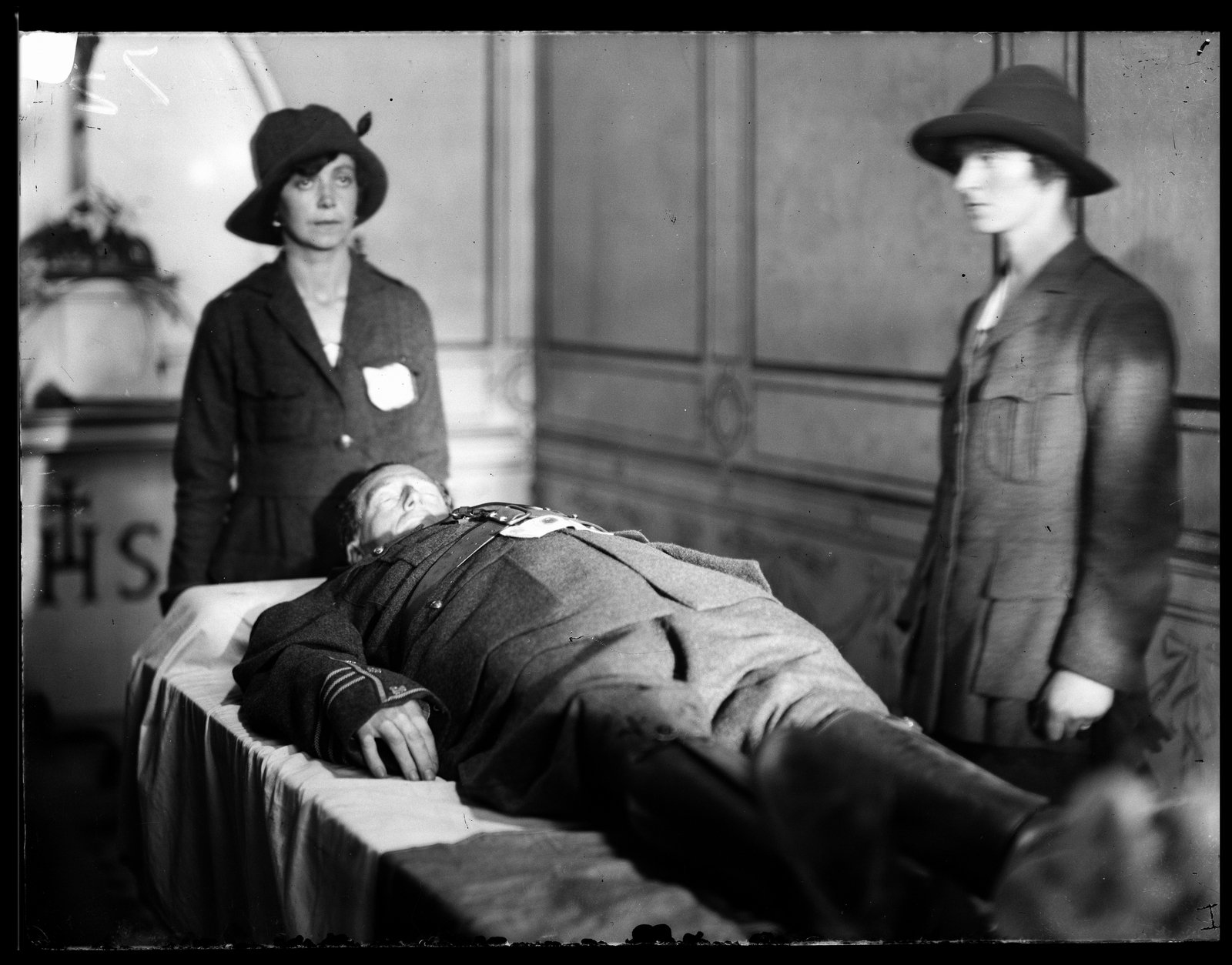 Image - The body of Cathal Brugha lying in state (Credit: RTÉ Photographic Archive, the Cashman Collection)