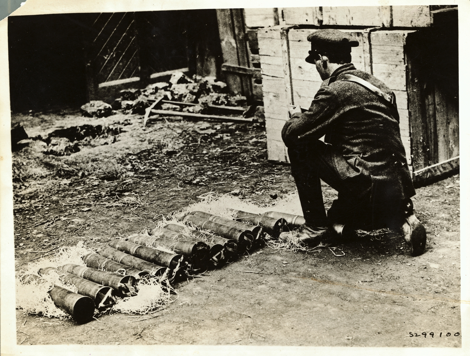 Image - Emmett Dalton had to keep pleading with General Macready for ammunition to keep the bombardment going (Credit: RTÉ Photographic Archive, the Cashman Collection)