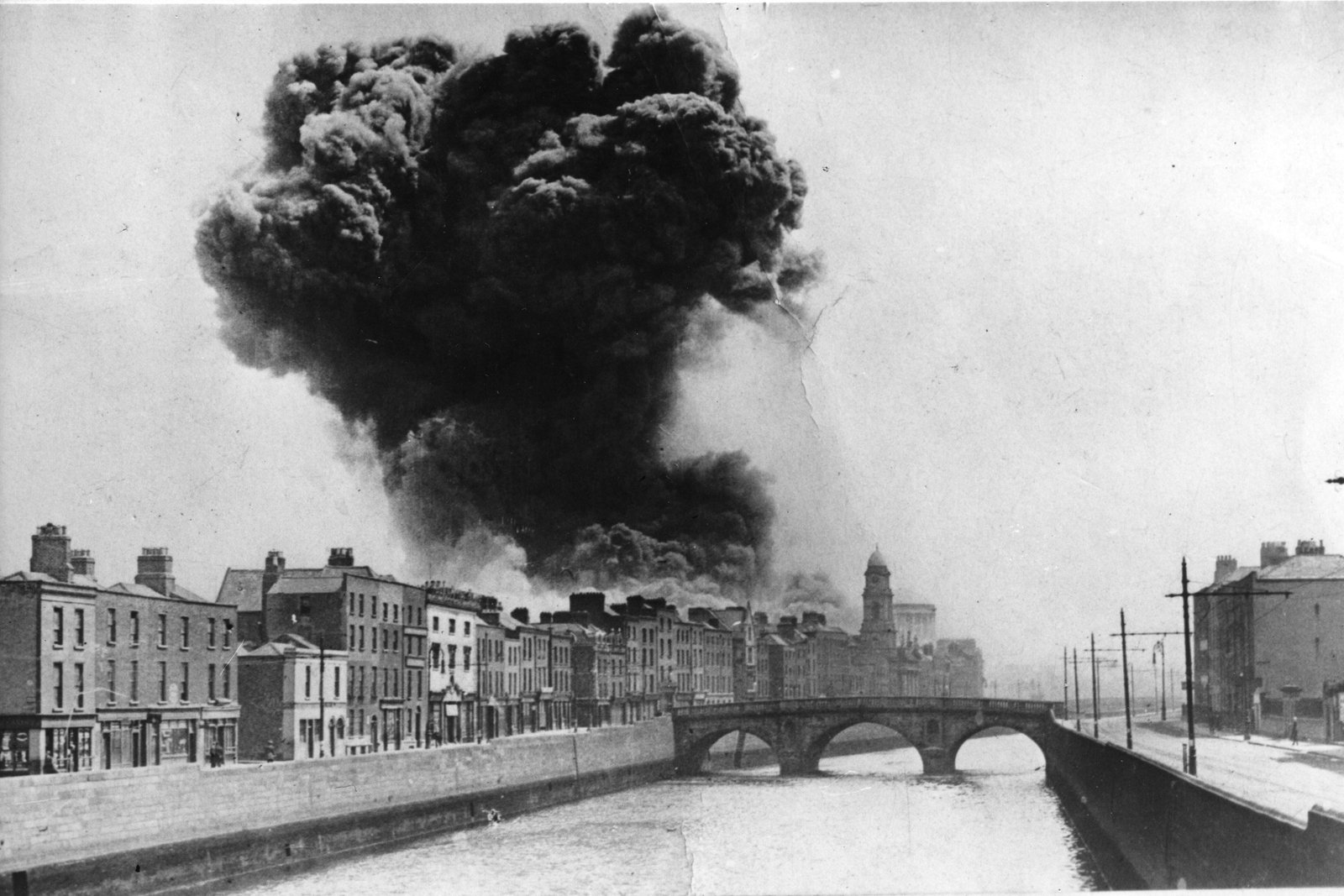 Image - The moment of the explosion. Image courtesy of the Irish Architectural Archive