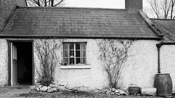 Irish country cottage (1968)