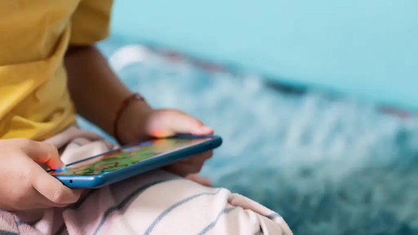 As the NSPCC reports a huge increase in children being groomed online, its experts outline the signs parents need to look out for.