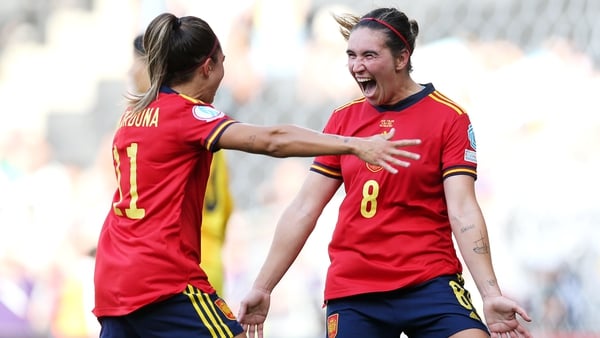 Mariona Caldentey (R) celebrates with Marta Cardona after scoring Spain's fourth goal
