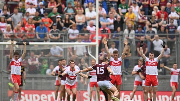 Shane Walsh landed a '45 for Galway against Derry, but Hawk-Eye ruled it out