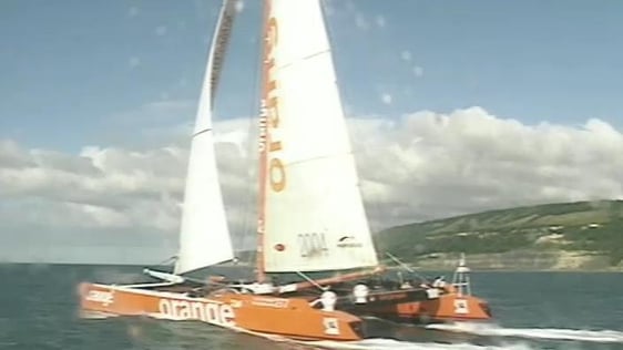 Catamaran attempts to become fastest boat around Britain & Ireland (2002)