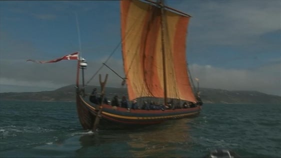 Sea Stallion sails into Dublin Bay (2007)