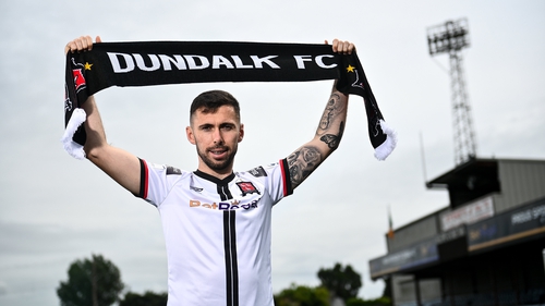 Robbie McCourt signs for Dundalk
