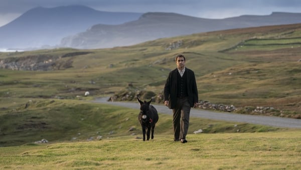 Jenny the donkey and Colin Farrell in The Banshees of Inisherin (Pic: Jonathan Hession / Courtesy of Searchlight Pictures)