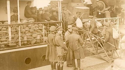 National Army forces boarding the Lady Wicklow on the way to Kerry, August 1922. Photo: National Library of Ireland