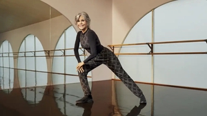 Jane Fonda proves she's still a fitness icon at 84