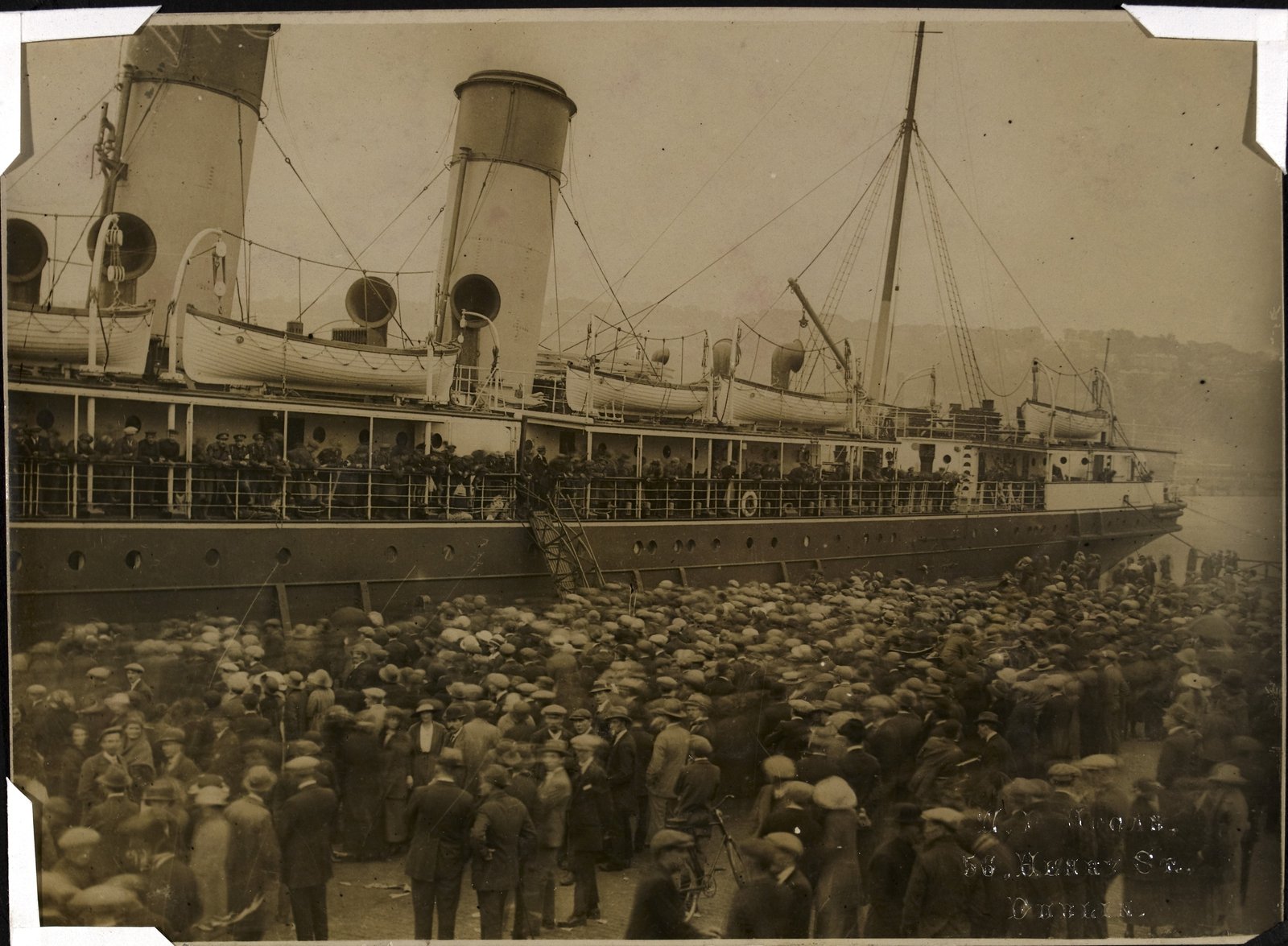 Image - The SS Lady Wicklow leaves Dublin for Cork. Image courtesy of the National Library of Ireland